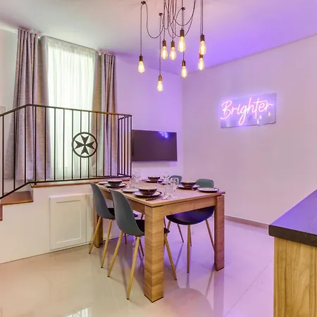 아파트 Stunning Maltese In The Heart Of By 360 Estates *