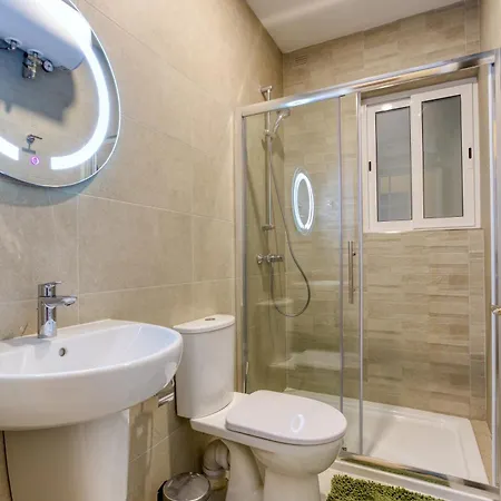 아파트 Stunning Maltese In The Heart Of By 360 Estates *